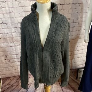 Grey classic 100% cotton sweater